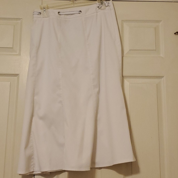 J.G.HOOK SKIRT SUIT - Picture 2 of 2